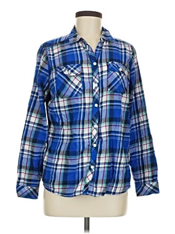 Croft & Barrow Long Sleeve Button-Down Shirt (view 1)