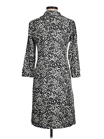 Liz Lange Casual Dress (view 2)