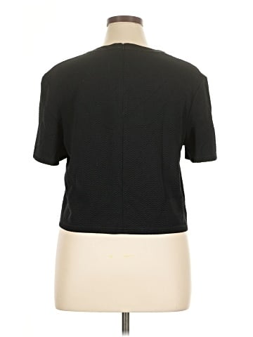 Victoria's Secret Short Sleeve Top (view 2)