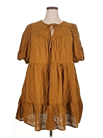 Old Navy Casual Dress (view 1)