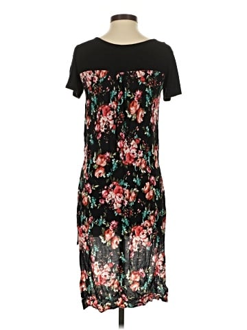 Agnes & Dora Casual Dress (view 2)