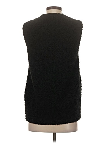 Wilfred Vest (view 2)