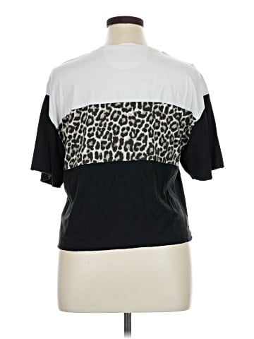 DKNY Jeans Short Sleeve T-Shirt (view 2)