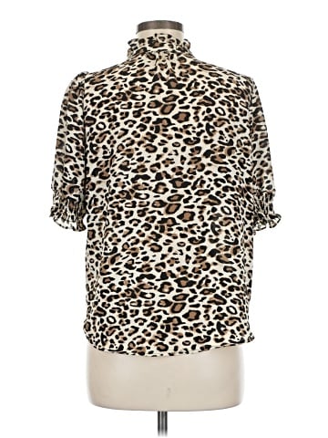 Pleione Short Sleeve Blouse (view 2)