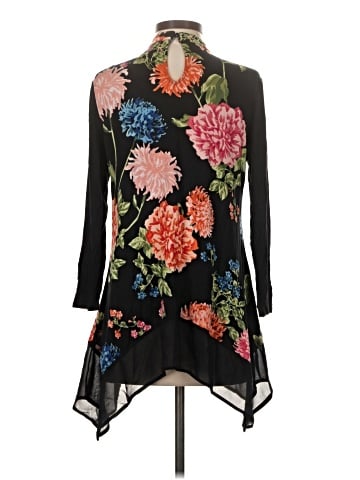 Kate & Mallory designs Casual Dress (view 2)