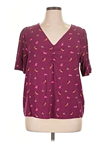 Ann Taylor LOFT Outlet Short Sleeve T-Shirt (view 1)