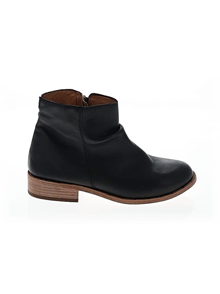 Pre-owned Beek Ankle Boots In Black