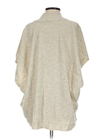 Vince. Poncho (view 2)