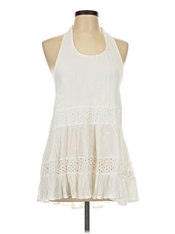 Hem & Thread Sleeveless Blouse (view 1)