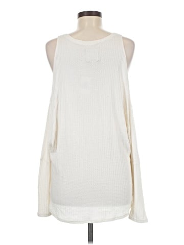 Chaser Sleeveless T-Shirt (view 2)