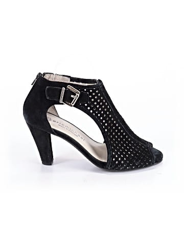 Eric Michael Sandals (view 1)