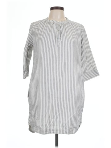 Amour Vert 3/4 Sleeve Button-Down Shirt (view 1)