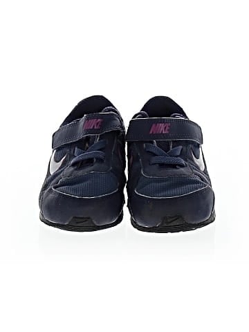 Nike Sneakers (view 2)