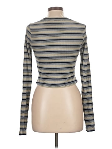 Simple Retro Long Sleeve Turtleneck (view 2)