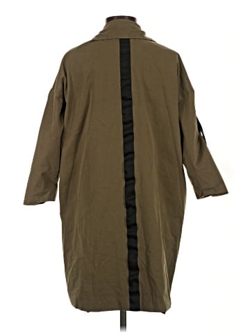 Belle & Bloom Trenchcoat (view 2)