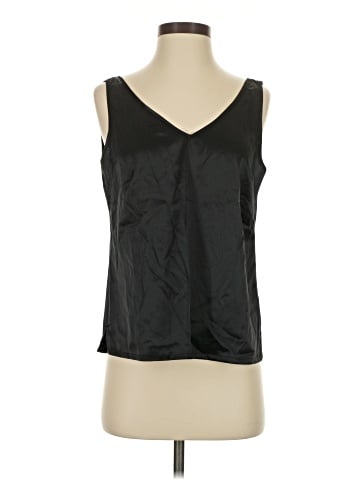 Simply. Chloe Dao Sleeveless T-Shirt (view 1)