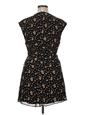 Banana Republic Casual Dress (view 2)