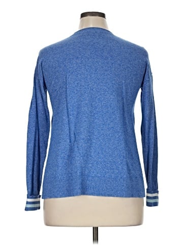 Vineyard Vines Pullover Sweater (view 2)
