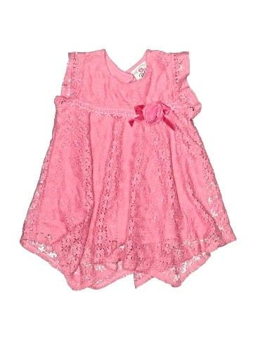 Real Love Sleeveless Top (view 1)
