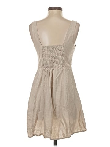 Old Navy Casual Dress (view 2)