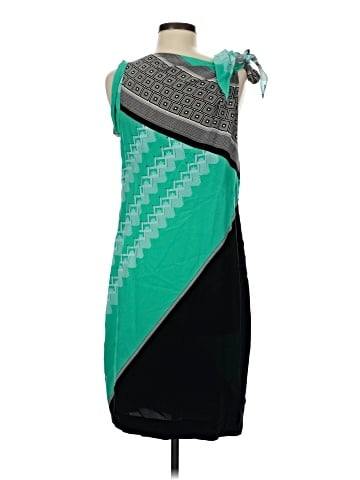 Per Se By Carlisle Cocktail Dress (view 2)