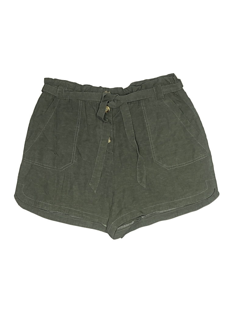 Pre-owned Heartloom Shorts In Green