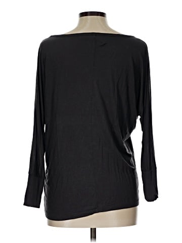 New York & Company 3/4 Sleeve T-Shirt (view 2)