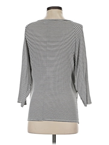 Old Navy - Maternity 3/4 Sleeve T-Shirt (view 2)