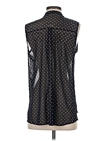 Eden & Olivia Sleeveless Blouse (view 2)