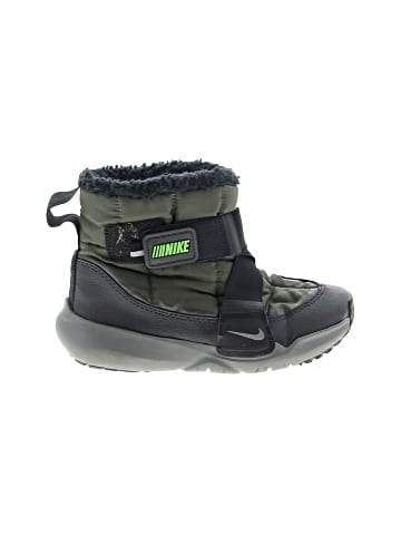 Nike Boots (view 1)