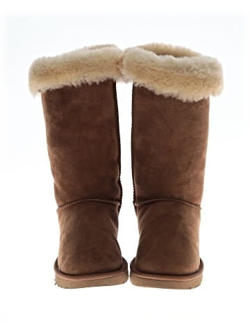 Ugg Boots (view 2)
