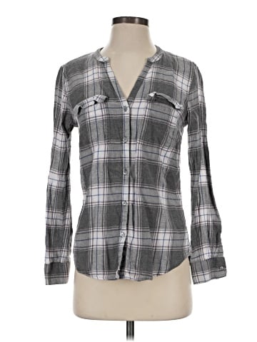 Gap Outlet Long Sleeve Button-Down Shirt (view 1)