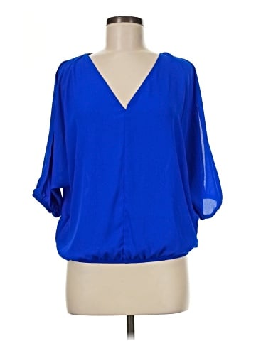 XOXO 3/4 Sleeve Blouse (view 1)
