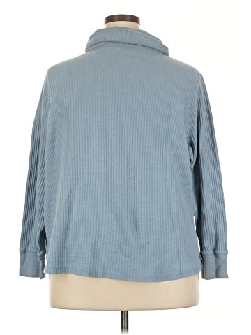 Como Vintage Long Sleeve Turtleneck (view 2)