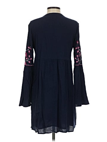 Crown & Ivy Casual Dress (view 2)