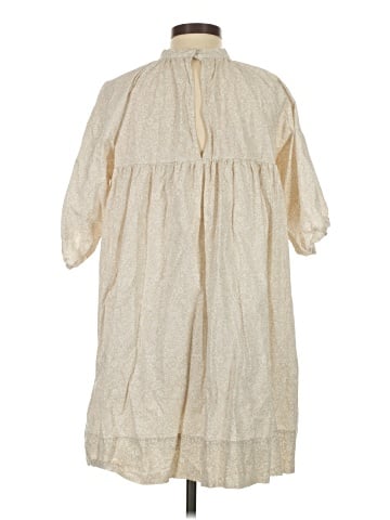 Everlane Casual Dress (view 2)