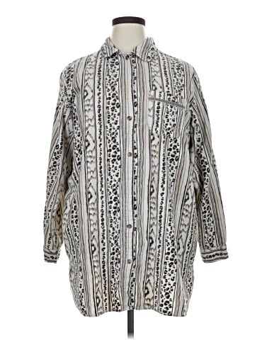Secret Treasures 3/4 Sleeve Button-Down Shirt (view 1)