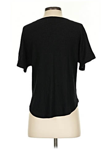 Double Zero Short Sleeve Top (view 2)