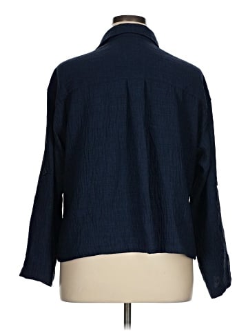 Max Studio 3/4 Sleeve Blouse (view 2)