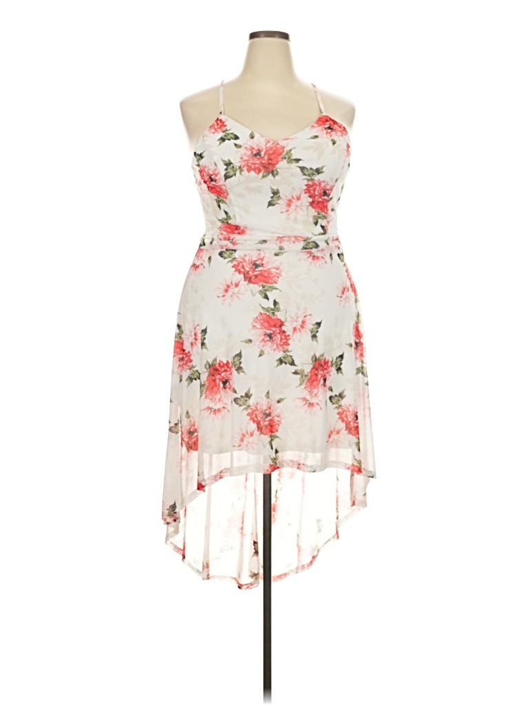 Pre-owned No Boundaries Cocktail Dress In Ivory