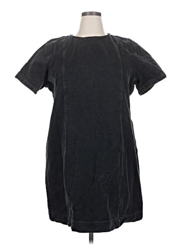Old Navy Casual Dress (view 1)