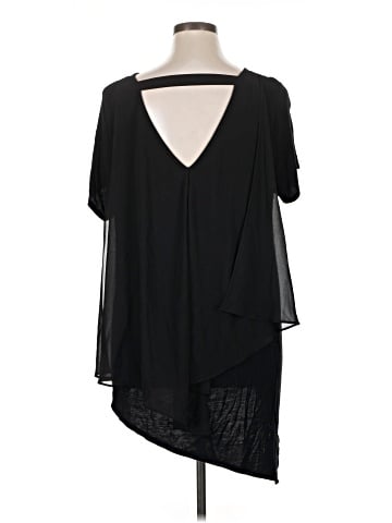 Lisa Rinna Short Sleeve Top (view 2)