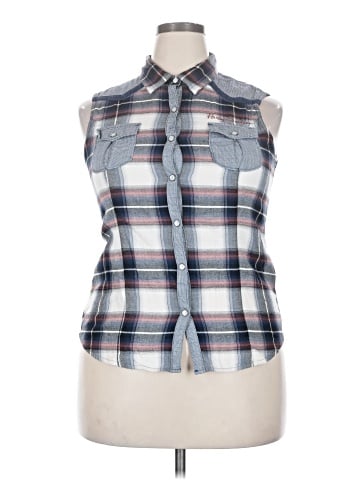 Harley Davidson Sleeveless Button-Down Shirt (view 1)
