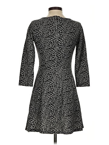 Ann Taylor LOFT Outlet Cocktail Dress (view 2)
