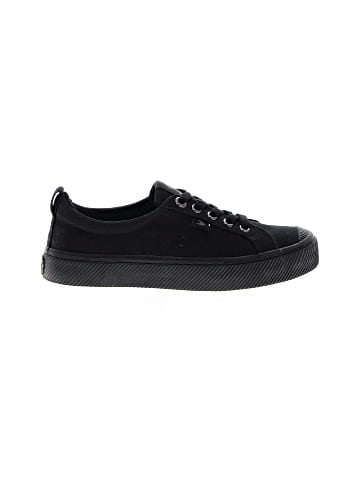 Cariuma Sneakers (view 1)