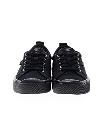 Cariuma Sneakers (view 2)