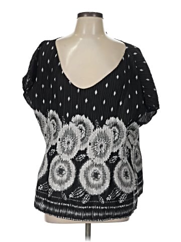 Milano Short Sleeve T-Shirt (view 1)
