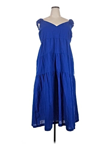 Old Navy Casual Dress (view 1)