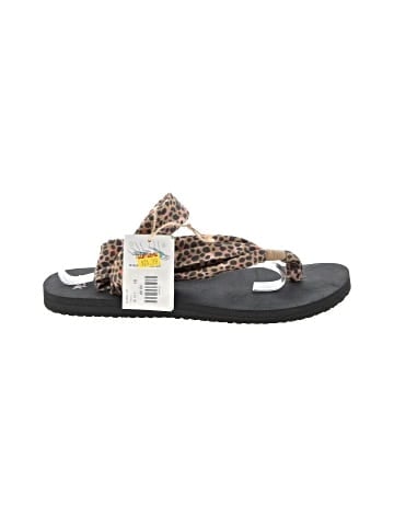 Sanuk Sandals (view 1)