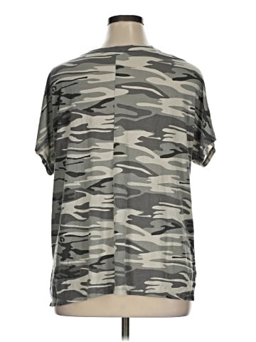 Hybrid Short Sleeve T-Shirt (view 2)